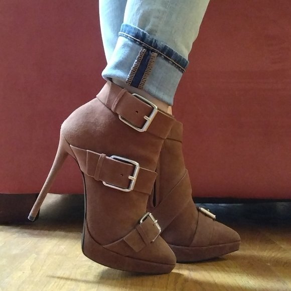 Giuseppe Zanotti Sigaro Stiletto Boots, Like New, Size 37.5 - Picture 7 of 7